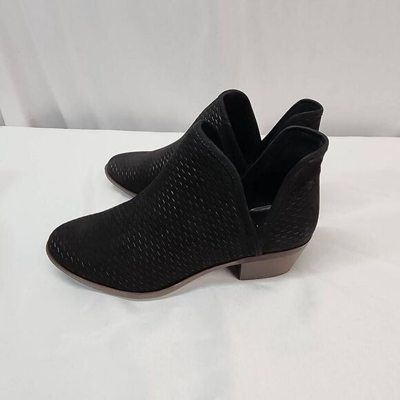 Lucky Brand Size 9 W Baley Perforated Chop Out Booties Wide Black Suede New - Picture 5 of 8